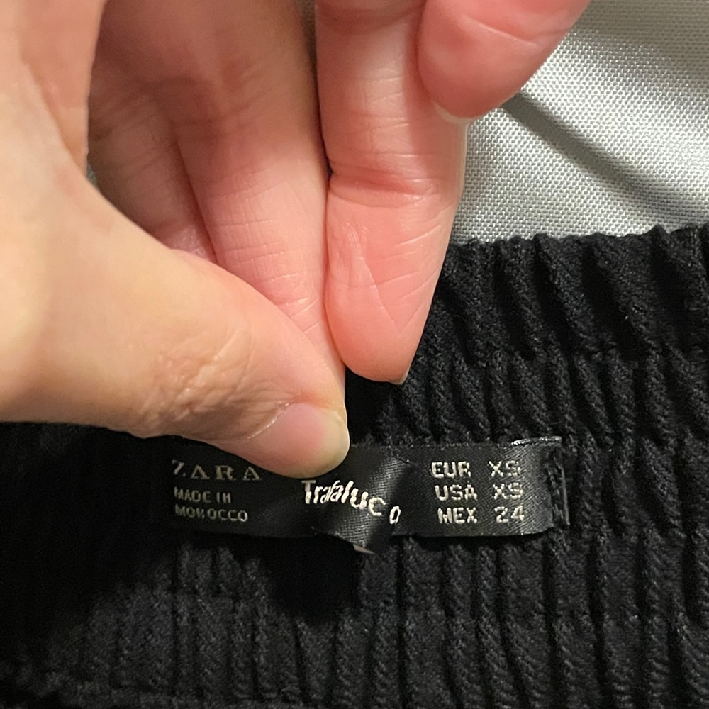 Zara - Picture 2 of 3